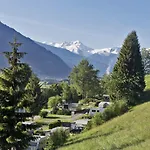 Natürlich Hell. Aparthotel&camping