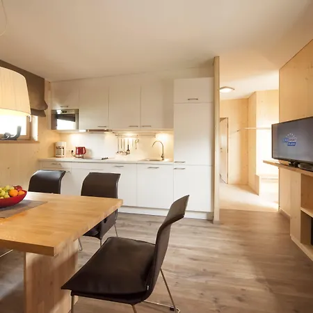 Ferienpark Natürlich Hell. Aparthotel&camping Fügen