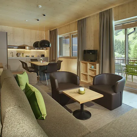 Ferienpark Natürlich Hell. Aparthotel&camping Fügen