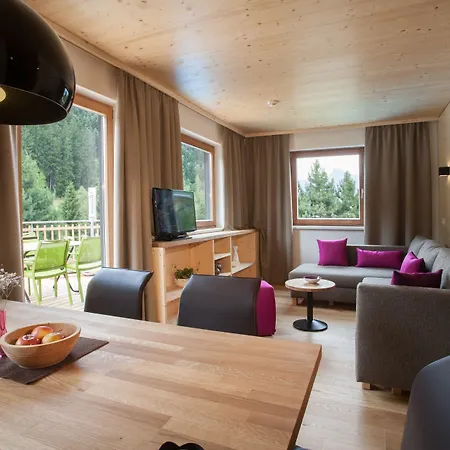 Natürlich Hell. Aparthotel&camping Ferienpark Fügen