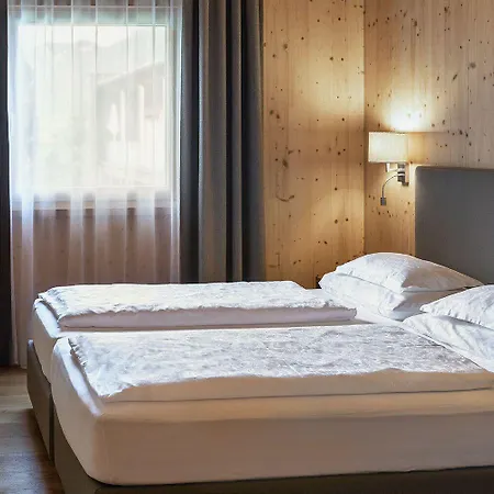 Natuerlich Hell. & База відпочинку Фюген