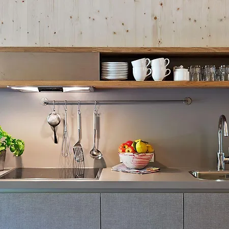 Natuerlich Hell. & 4* Фюген