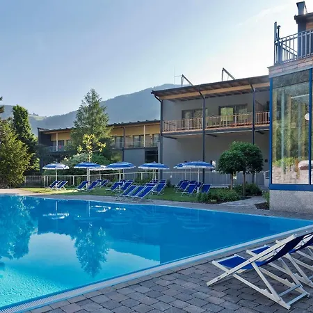 Natürlich Hell. Aparthotel&camping Fügen