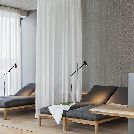 Natuerlich Hell. & Fügen