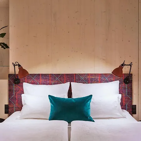 Natuerlich Hell. & Fügen