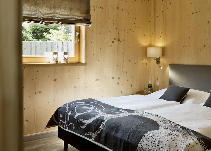 Natuerlich Hell. & 4* Fuegen